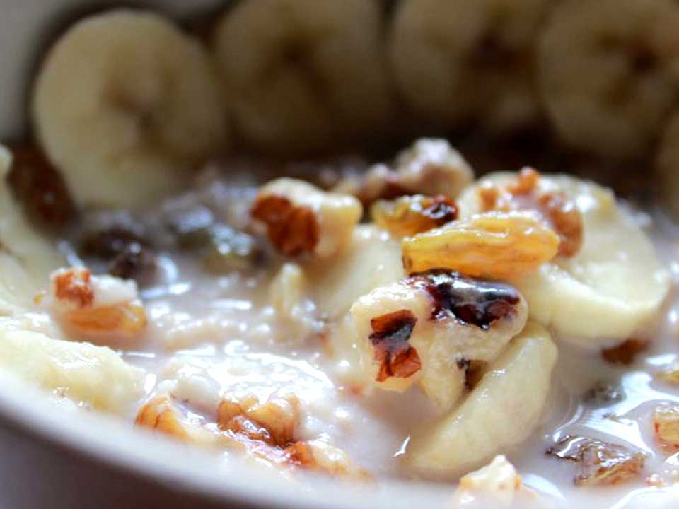 Read more about the article Banana Walnut Oats