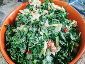 Read more about the article Creamy Greens Salad